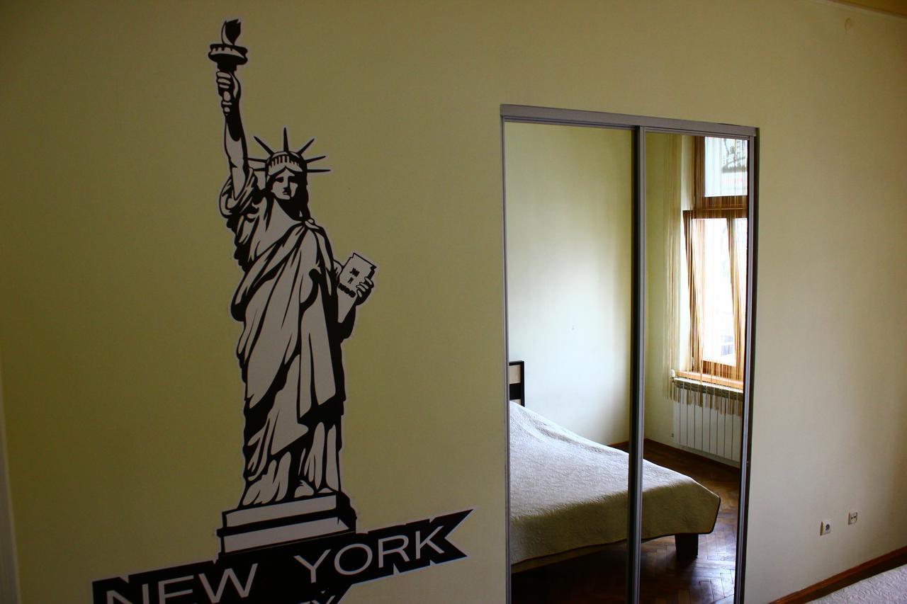 Hostel New York Lviv