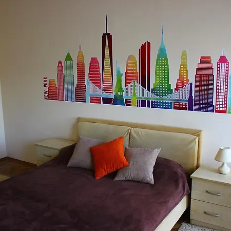 New York Hostel Львов Экстерьер фото